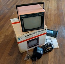 1986 Vintage Brentwood 5"in Portable Television TV Model BTV21 TESTED WORKING