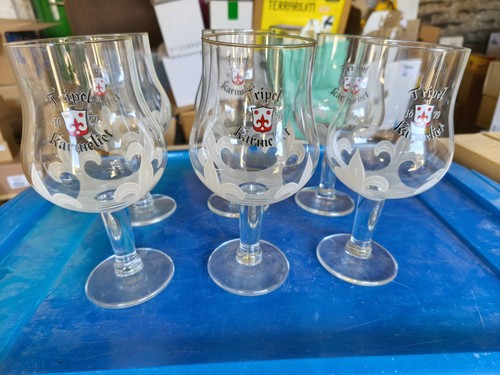 Lot jolis verres à - 6,