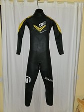 combinaison de triathlon