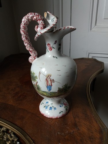 Petite aiguière faience de - petite, en