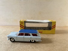 DINKY TOYS 172 fiat 2300 station wagon