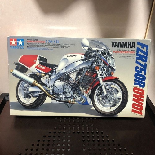 Fzr750r tamiya 12 - (ow01), 1/12