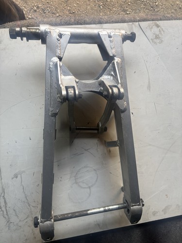 Bras suspension arrière - de,