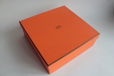 HERMES orange cardboard box 24x23.5x8 cm (71469)