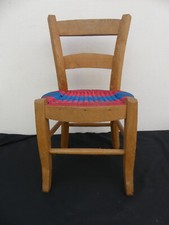 ancienne chaise enfant