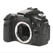 Canon EOS 70D env. 16 000