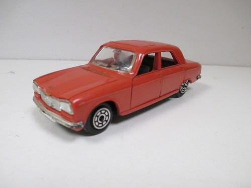 Peugeot 304 rouge brique - rouge,