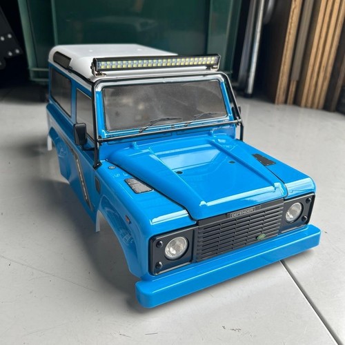 Tamiya land rover defender - tamiya,