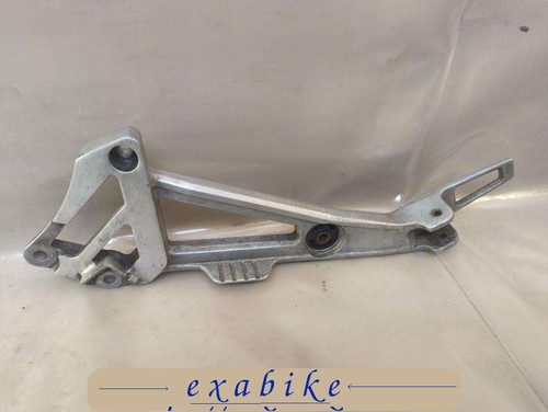 Platine repose pied gauche - platine, repose-pied
