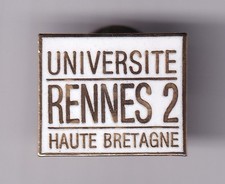 RARE PINS PIN'S .. ART UNIVERSITE FALUCHE FACULTE HAUTE BRETAGNE 2 RENNES 35~GB