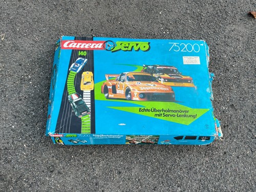 Circuit voitures carrera servo - voitures,