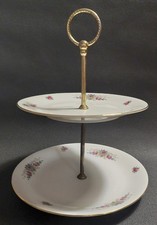 Serviteur à deux étages