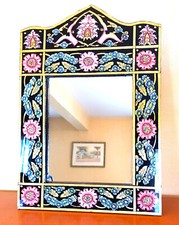 Grand miroir Marocain mural artisanal cadre en bois et verre motif floral en TBE