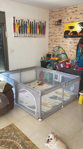 Parc pour bébé avec anneau