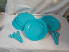 TUPPERWARE 2 assiettes et