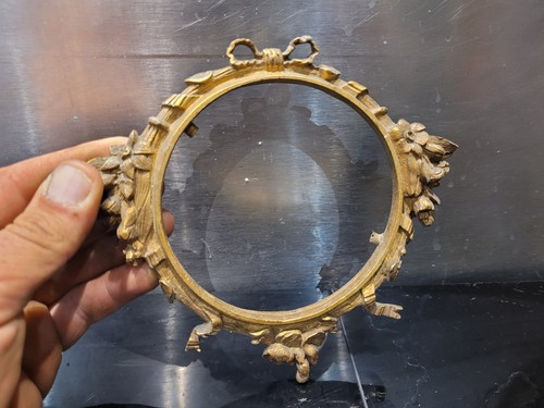 Ancien ornement cadran bronze - ancien, ornement,cadran,bronze
