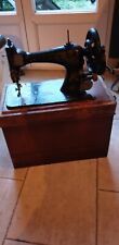 MACHINE A COUDRE SINGER 28K