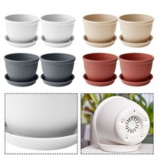 2 pots de fleurs en plastique