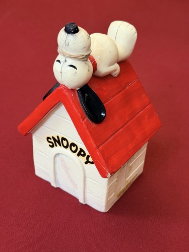 Tirelire casser snoopy 1970 - a,