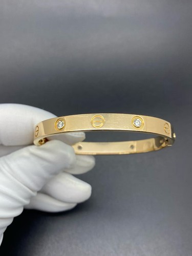 Cartier love classic bracelet - cartier,