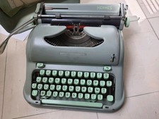 Machine à écrire Hermes