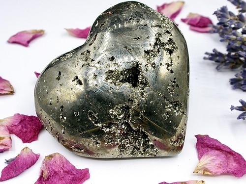 Pyrite forme coeur - coeur,