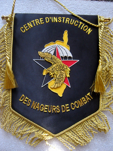 Fanion des - fanion, (cannetille)