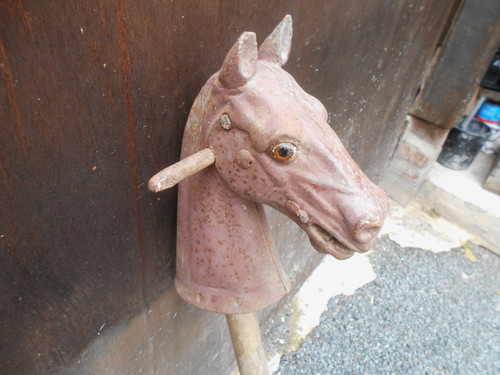 Tete cheval fonte - tete,