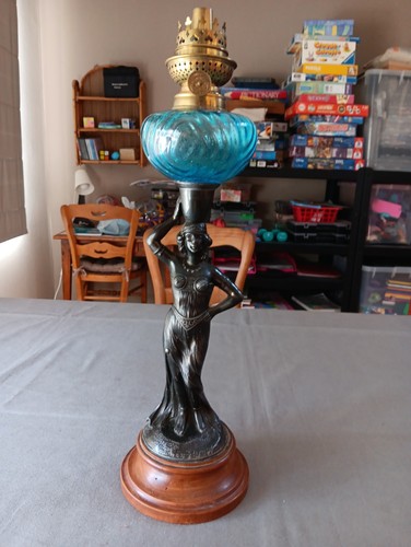 Lampe pétrole époque art - pétrole,