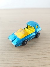 Ancienne voiture miniature