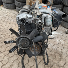 MOTEUR Mercedes W124 300D