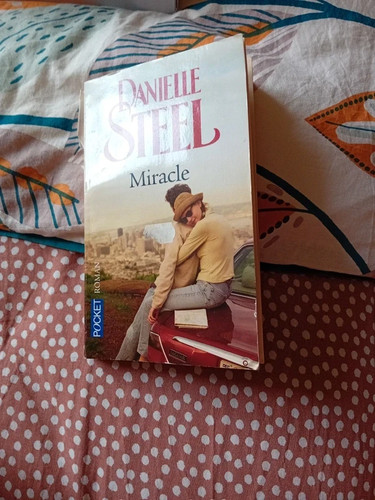 Livre miracle - livre, "