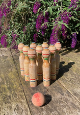 Ancien jeu de quilles en bois