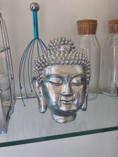 Tête bouddha - de,