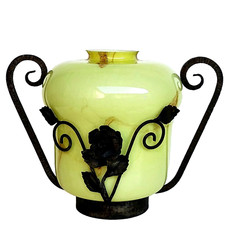 GRAND VASE EN VERRE ET SA