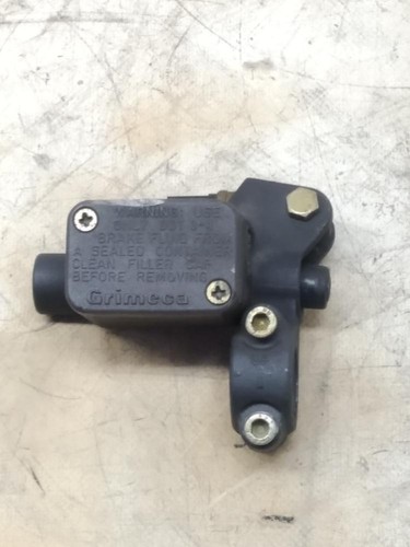 Pompe frein avant per - pompe,