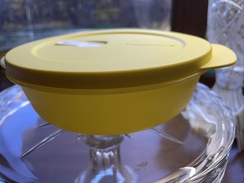 New tupperware 4 c - 1/4,