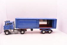 Corgi Toys 1:43 Scale Model Truck Articulated Experss Service Ford Auction