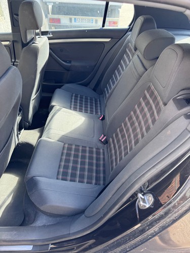Interieur volkswagen golf v - volkswagen,