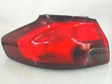 Feu arriere principal gauche