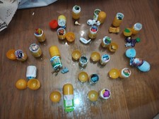 Lot de 20 figurines figures