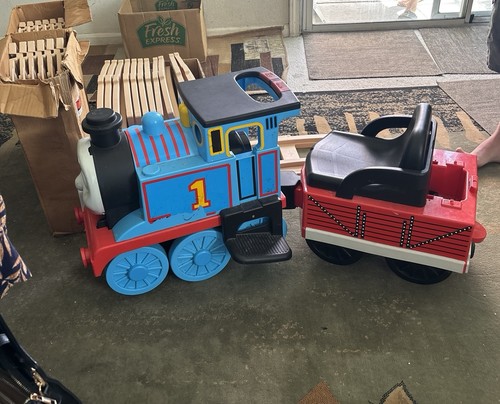 Thomas friends train peg - train,