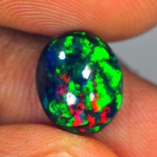 Opale noire d'Ethiopie, taille