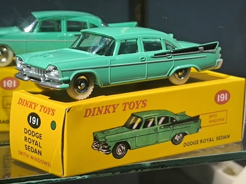 Dinky toys 191 dodge royal - dodge,