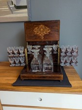 Magnifique cave à liqueur