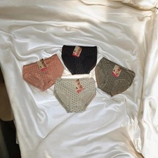 🩲 Lot de 4 culottes XL –