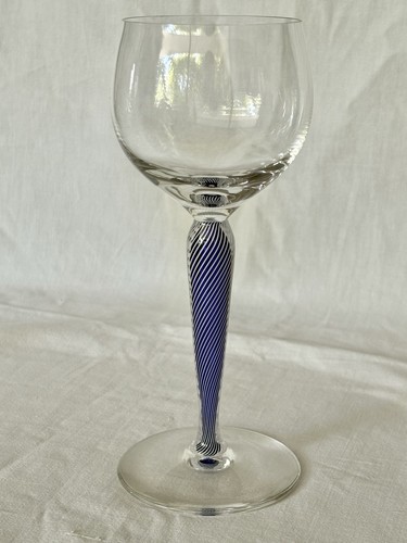 Verre pied cristal saint - en,