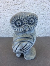 Ancienne chouette en pierre /
