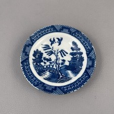 Soucoupe creuse en porcelaine