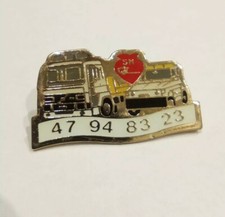 Pin's Dépannage Remorquage